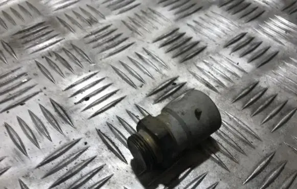 Coolant temperature sensor