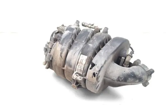 Opel Zafira B Intake manifold 55563685 1024773S01