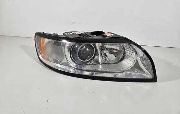 Volvo V50 Headlights/headlamps set 