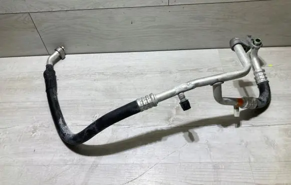 Air conditioning (A/C) pipe/hose