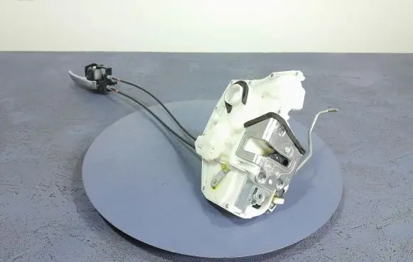Suzuki SX4 Front door lock 82201-61MA0