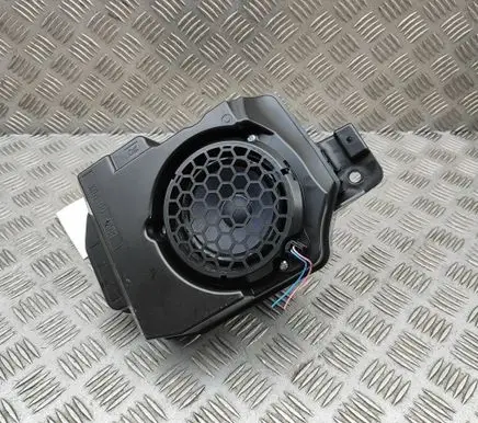 Mazda 3 Subwoofer speaker BDGF6696X