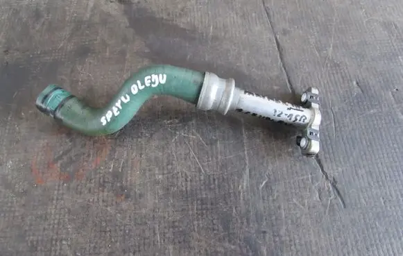 Peugeot Partner Breather hose/pipe 