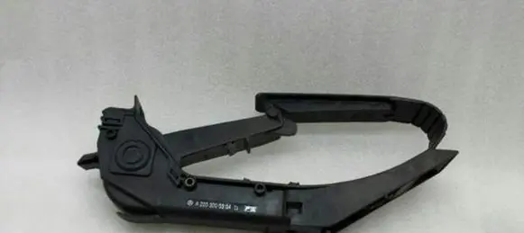 Mercedes-Benz CL C216 Accelerator throttle pedal A2213000304