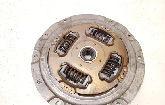 Peugeot 508 II Clutch pressure plate 9834051780