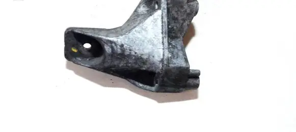Opel Vectra B Engine mounting bracket 94010B2