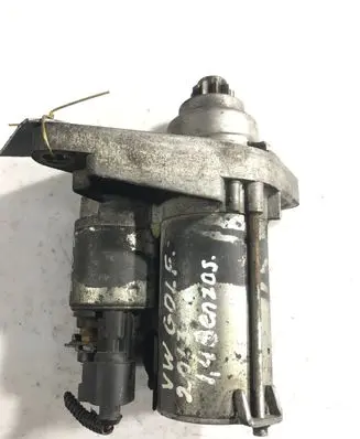 Volkswagen Golf VII Starter motor 02T911024N