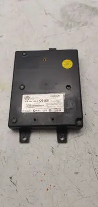 Volkswagen PASSAT B6 Phone control unit/module 3C0035729E 001017E80604 052759093699258