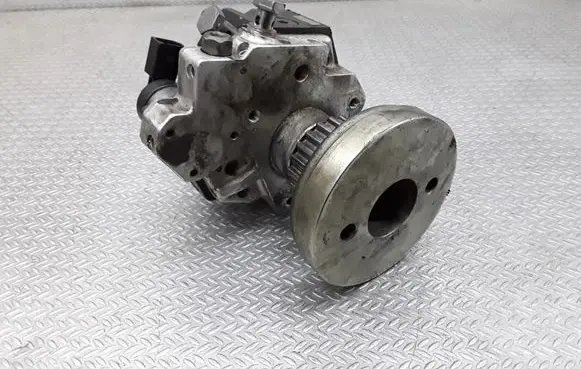Fuel injection high pressure pump