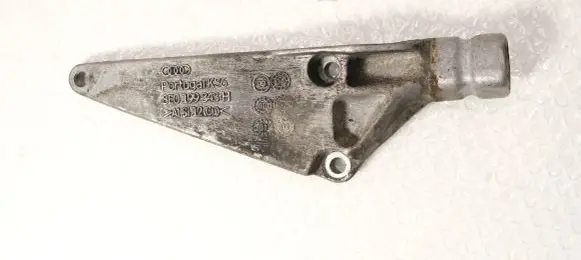Audi A4 S4 B6 8E 8H Engine mounting bracket 8E0199343H