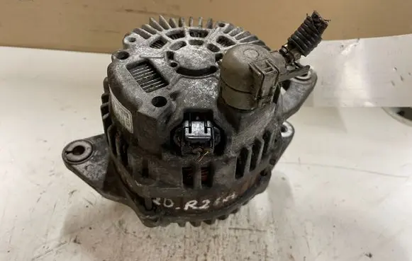 Mazda 6 Generator/alternator R2AA A2TJ0681 9819