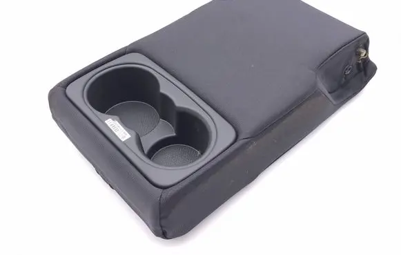Hyundai Ioniq Rear seat armrest 