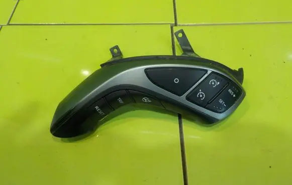 Hyundai i30 Other switches/knobs/shifts 3942971000 394297