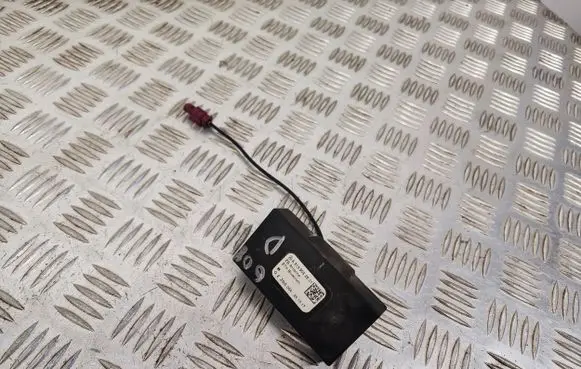 Mercedes-Benz E W213 Bluetooth antenna A2139052601