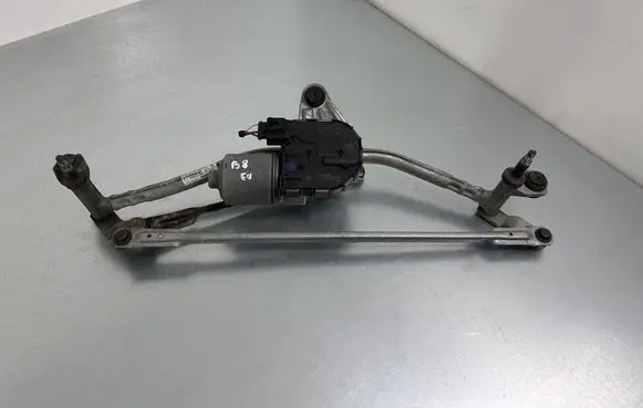 Front wiper linkage and motor