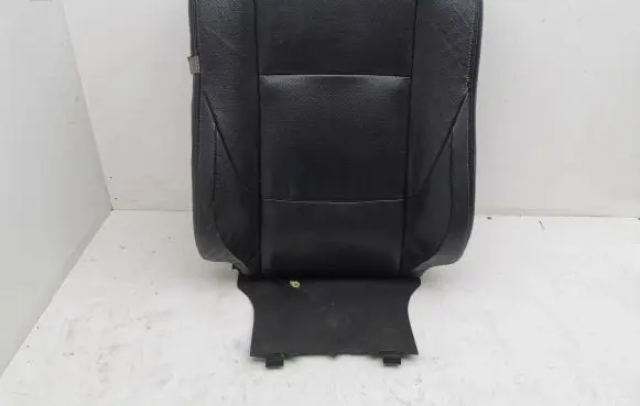 Mitsubishi Outlander Front driver seat 