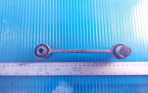 Audi A4 S4 B8 8K Front anti-roll bar/stabilizer link 8K0411317E