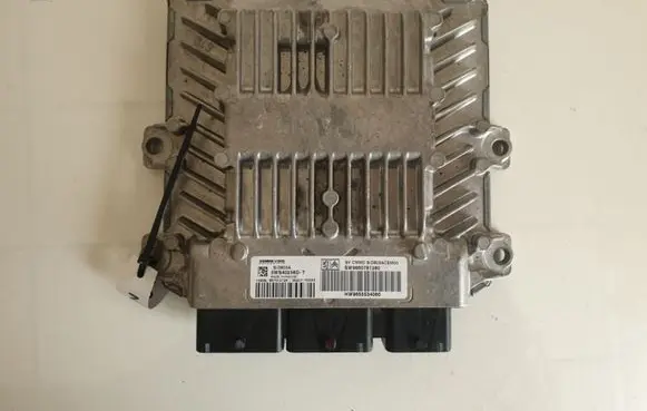 Citroen C5 Engine control unit/module 5WS40258DT