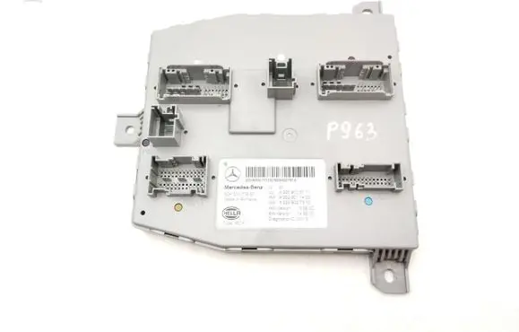 Mercedes-Benz S W222 SAM control unit A2229005711