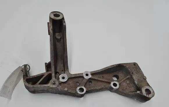 Volkswagen Golf V Front lower control arm/wishbone 1K0199296E