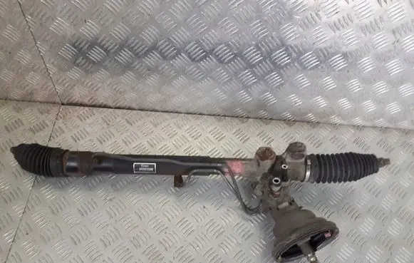 Toyota Yaris Steering rack 35125103