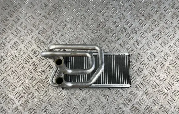 Subaru Impreza III Heater blower radiator