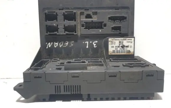 Mercedes-Benz E W211 Fuse module 2115457601
