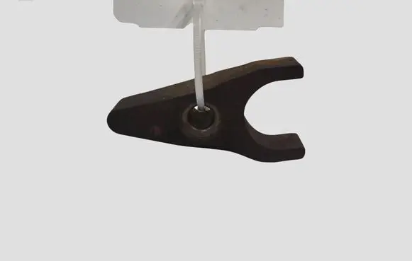 Toyota Avensis T270 Fuel Injector clamp holder