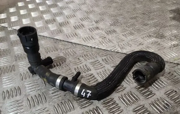 Jaguar E-Pace Engine coolant pipe/hose GJ328C480AB