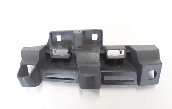 Headlight/headlamp mounting bracket