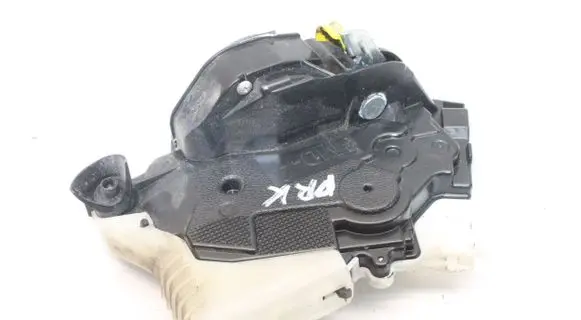 Toyota Prius (XW30) Coupe door lock (next to the handle) 