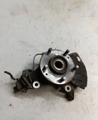 Front wheel hub spindle knuckle