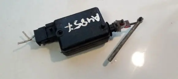 Renault Safrane Central locking motor 