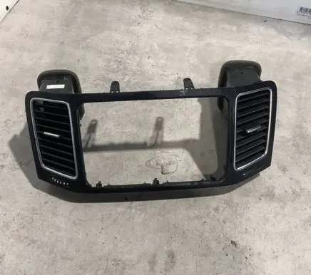 Volkswagen Sharan Dash center air vent grill 7N0858069D