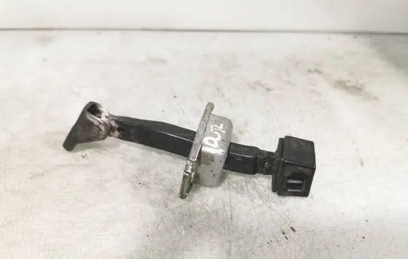 Mitsubishi Outlander Front door check strap stopper