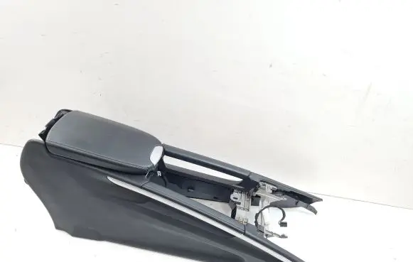 Mercedes-Benz GL X164 Armrest A1646830458 A1644409039