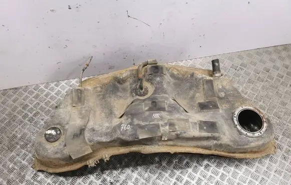 Lexus GS 300 350 430 450H Fuel tank 