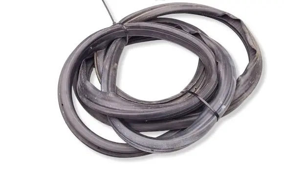 Mercedes-Benz Sprinter W906 Front door rubber seal 
