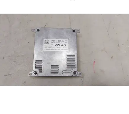 Volkswagen Polo VI Voltage converter/converter module 7P5941591AJ 7P5941591A 10100500076