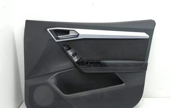 Seat Ibiza V (KJ) Front door card panel trim