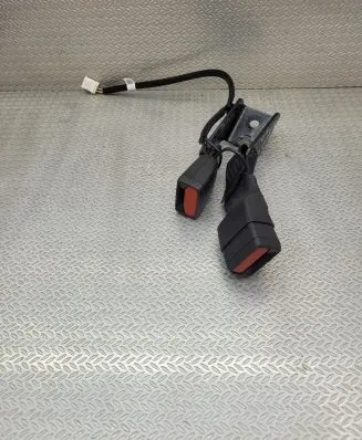 Peugeot 308 Rear seatbelt buckle 6478643ETA