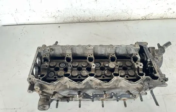 Nissan X-Trail T30 Engine head 14650AD200