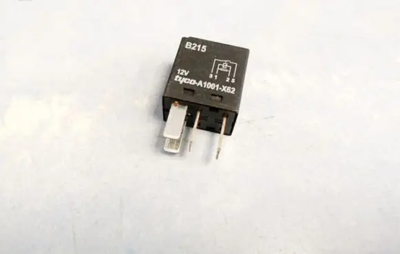 Mazda 2 Other relay a1001x62 a1001-x62