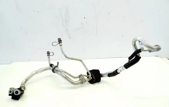 Land Rover Discovery Sport Air conditioning (A/C) pipe/hose GJ3219A834AE