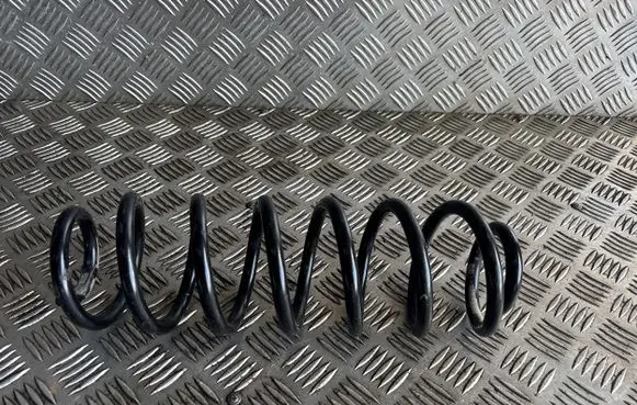 Volkswagen Touran I Rear coil spring