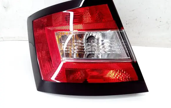 Skoda Fabia Mk3 (NJ) Rear/tail lights 6V6945111