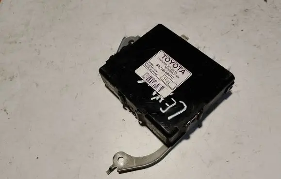 Lexus IS 220D-250-350 Other control units/modules 89222248010
