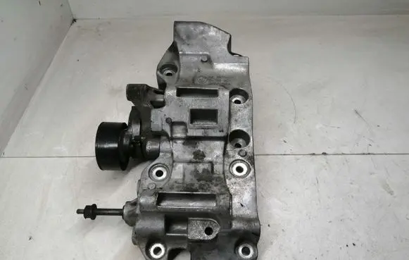 BMW 5 F10 F11 Generator/alternator bracket 1116850686305 174786