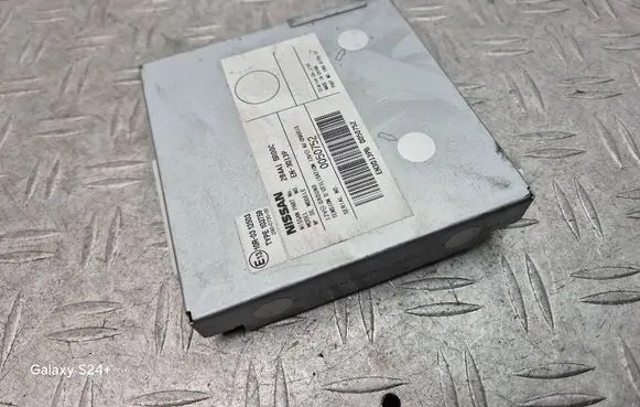 Nissan Qashqai Other control units/modules 284A1BR00C EN3013P