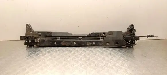 Volvo XC40 Top upper radiator support slam panel 32297098